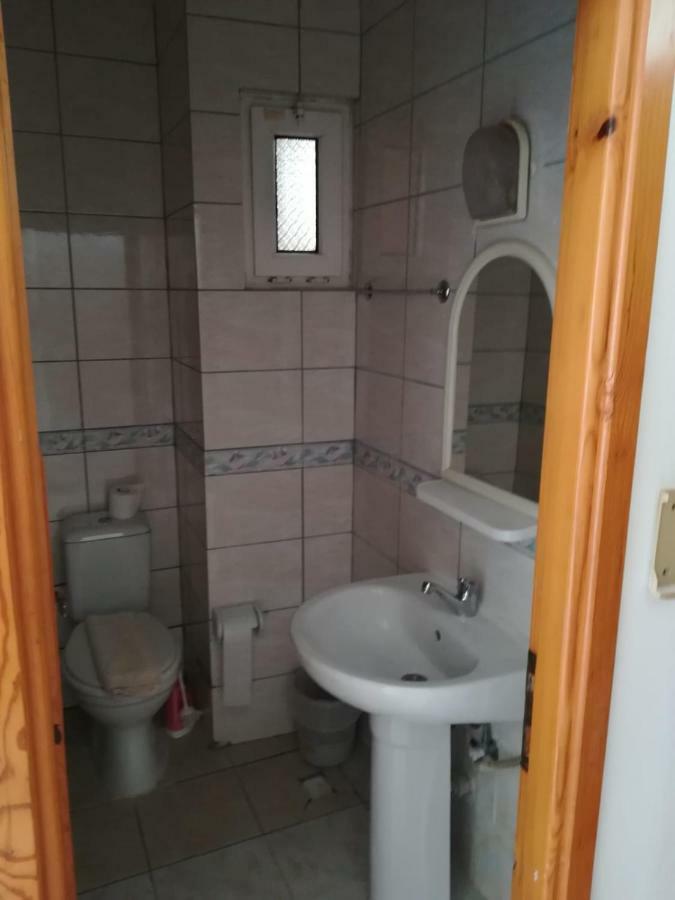 Kahraman Hotel Side Bagian luar foto